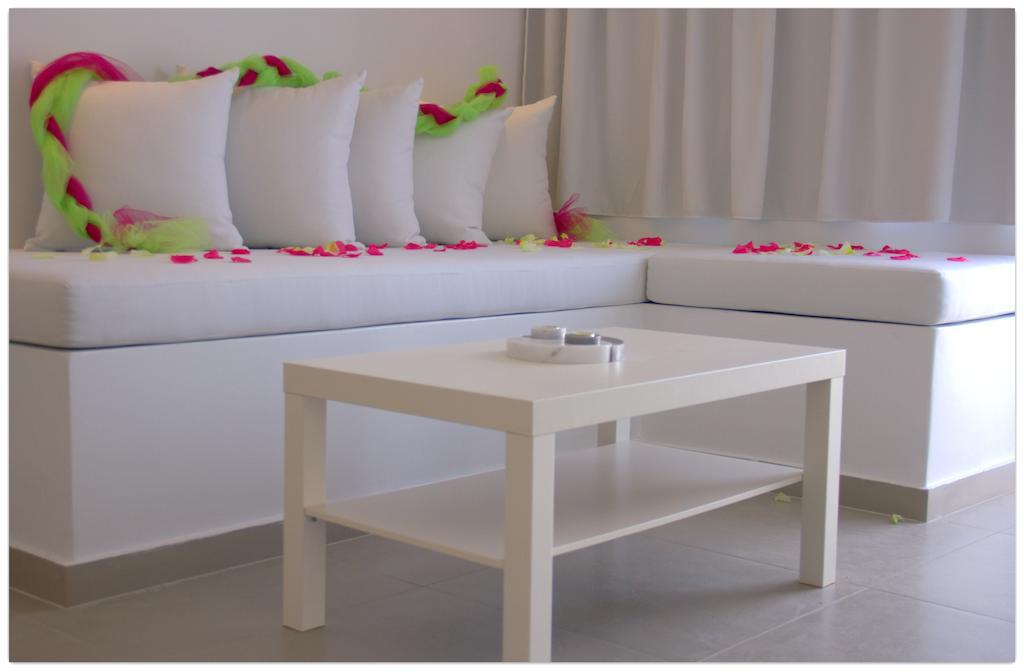 Argiris Studios Kamári Habitación foto